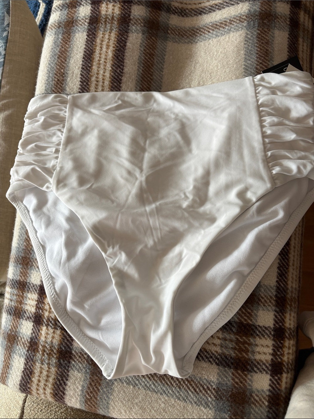 Bar III White High-Waist Ruched Bikini Bottoms